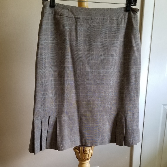 Tahari 3 piece suit - Picture 5 of 5